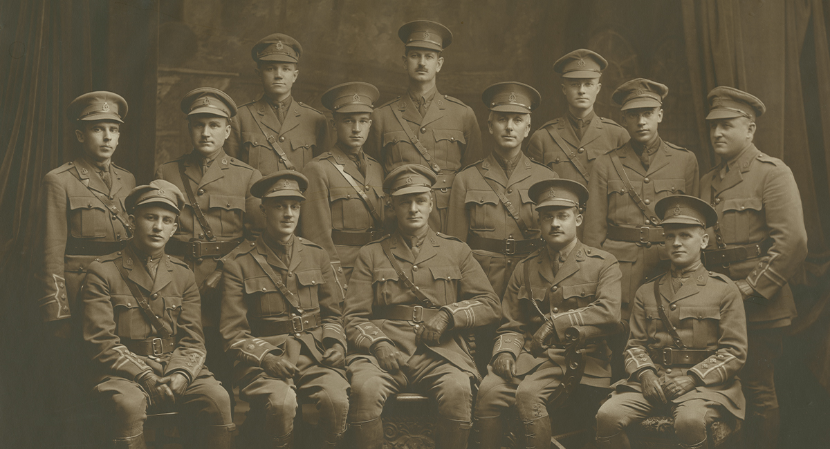 Archival group portrait of officers of the No. 10 Canadian Stationary Hospital, circa 1916